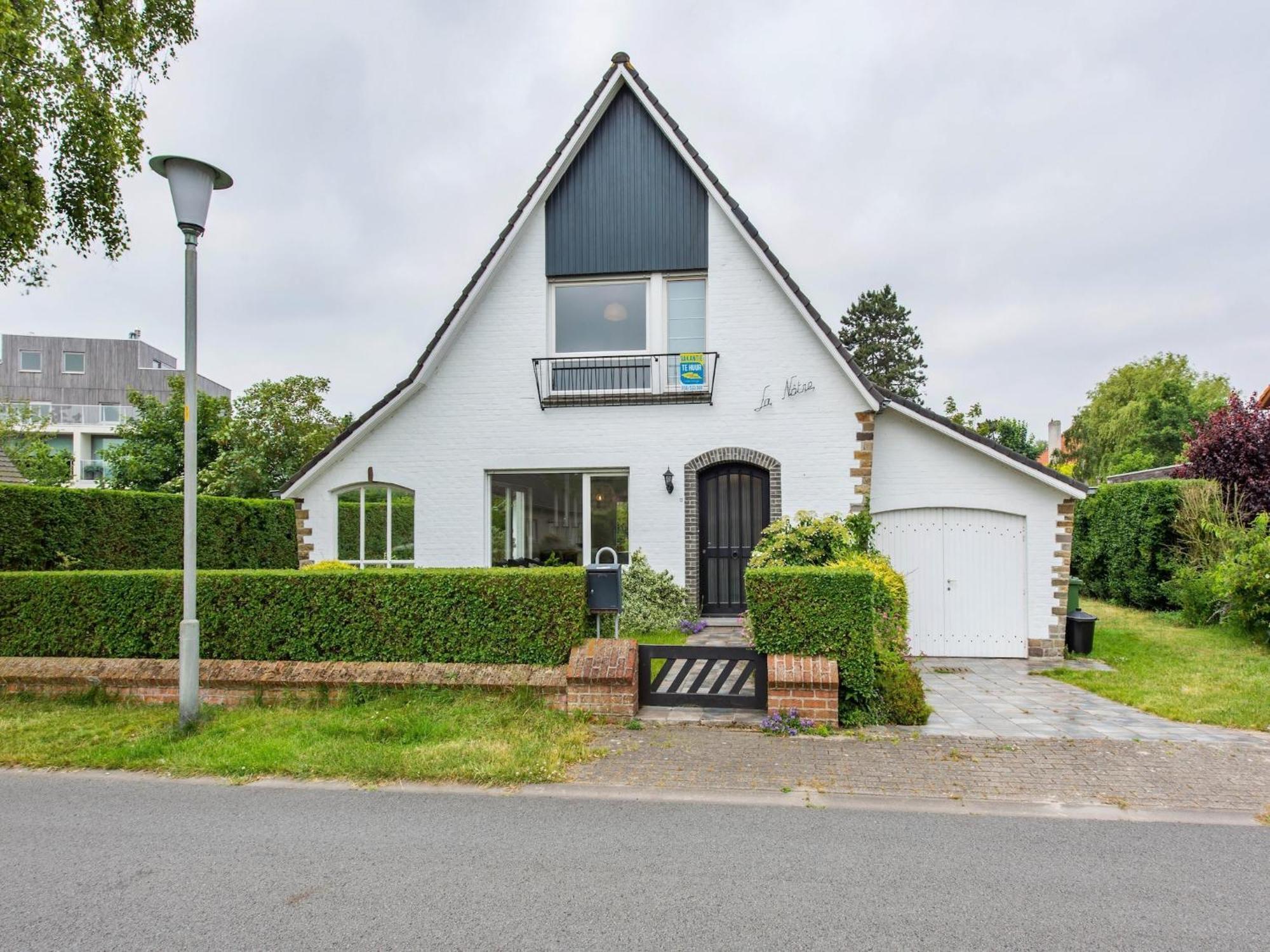 Cozy Villa In A Quiet Location Koksijde Exterior photo