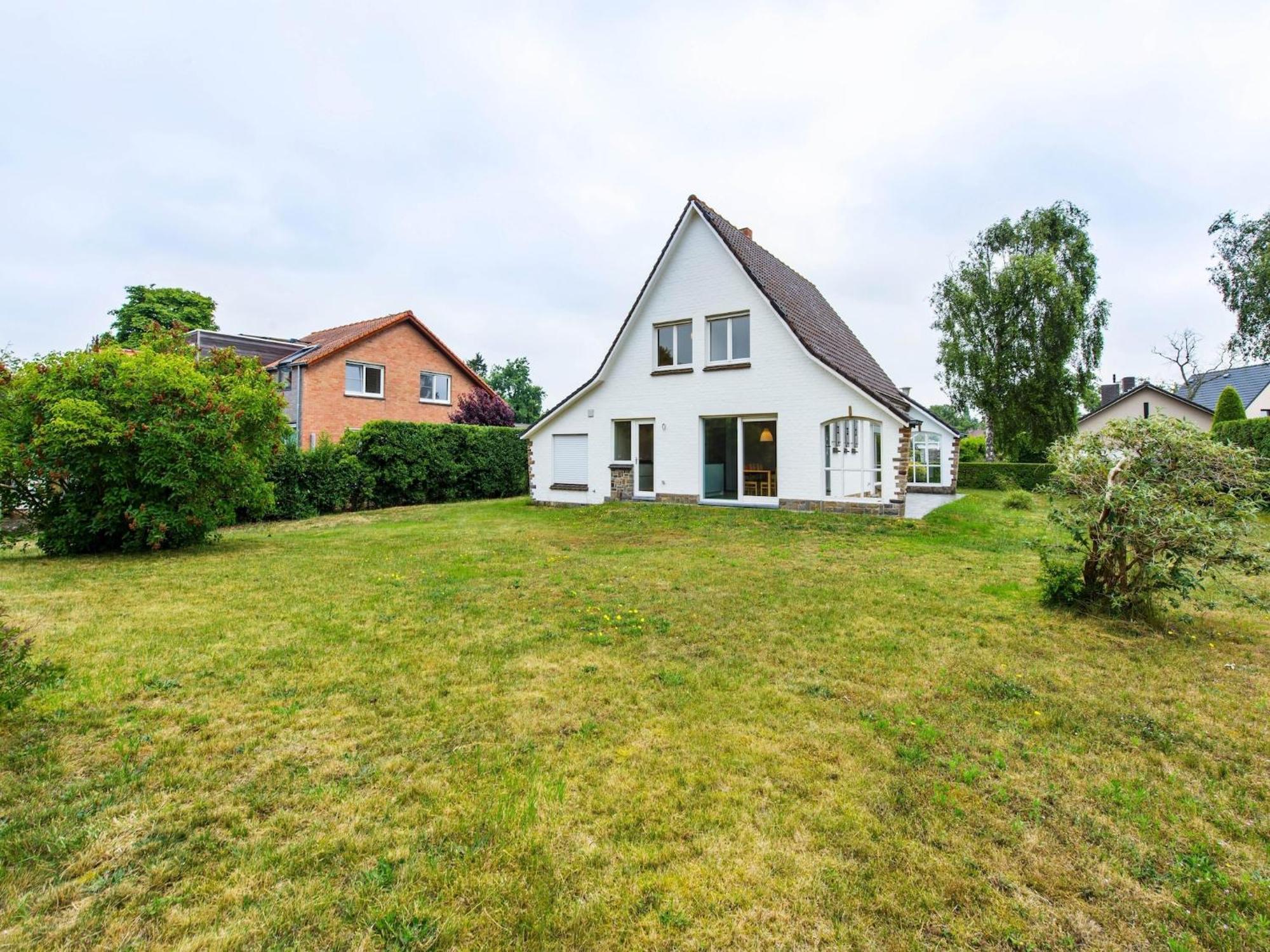 Cozy Villa In A Quiet Location Koksijde Exterior photo